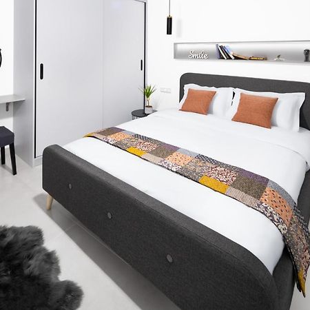 Andos Cozy & Luxury Upgraded Apartments Афины Экстерьер фото